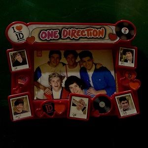 One direction picture frame